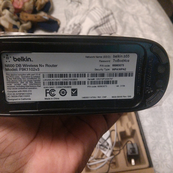 Belkin N600 DB Wi-Fi Dual Band N+ Wireless Router 300 Mbps NIB - Picture 5 of 6